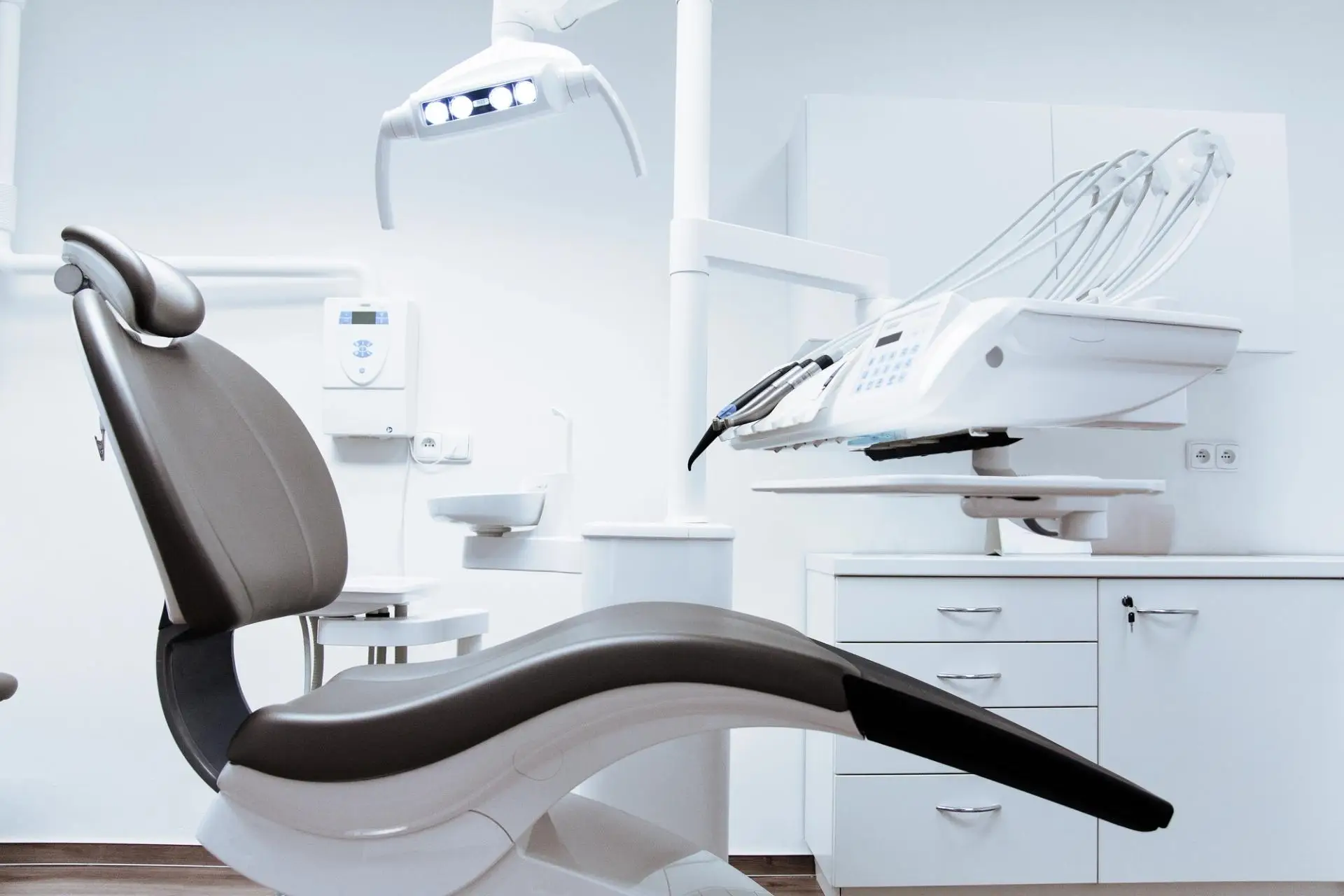 Modern treatment room at the Tamarac dental office